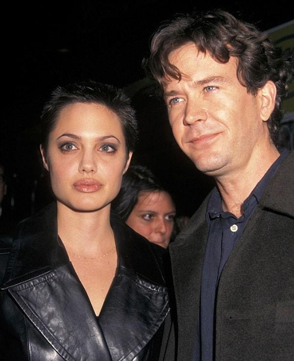 Yine bu ayrı dönemlerinden birinde, 1997 yılında, Angelina'nın adı Playing God filmindeki rol arkadaşı Timothy Hutton ile aşk dedikodularına karıştı.