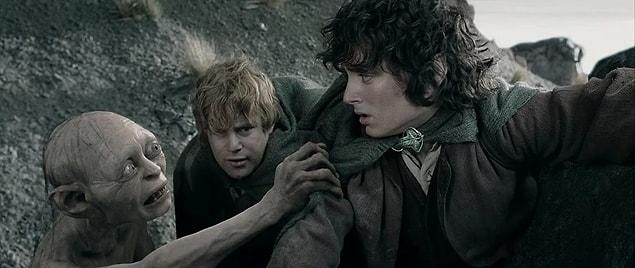 13. The Lord of the Rings: The Two Towers / The Lord of the Rings: The Fellowship of the Ring  (2001-2)