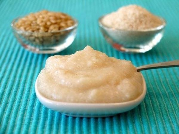 4. Pirinç ile enfes bir püre yapıp bebişinizin karnını doyurabilirsiniz!