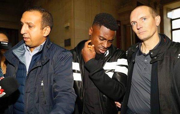Fransız mahkemesi Aurier'e, polise dirsek atma suçundan 2 ay hapis cezası verdi