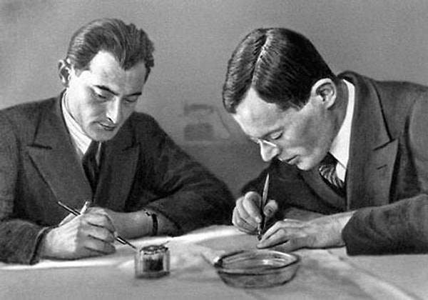 1. "Я деньги не люблю! Просто я люблю то, что на них можно купить!"