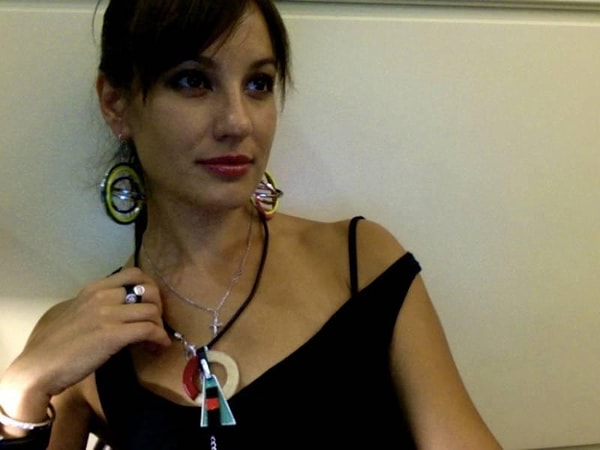 4. Блогер Лена Миро рвала и метала, удивляясь, кто вообще позволил демонстрировать снимки с детской порнографией