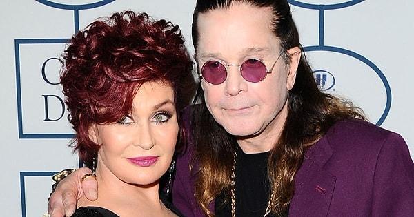 "Karanlıklar prensi" olarak alınan Ozzy Osbourne ile evlenen Sharon 1982 yılından beri kendisinin yanı başından ayrılmıyor bildiğimiz gibi.