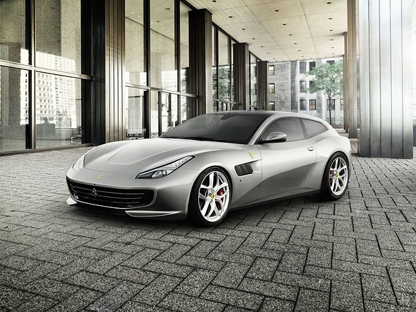 3. Ferrari GTC 4 Lusso T