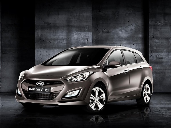 22. ...с новым хэтчбэком I30.