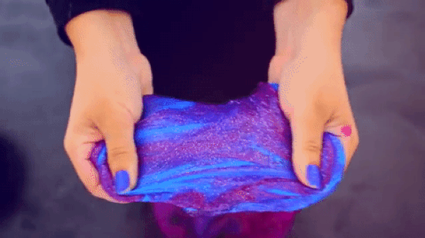 23 Satisfying Slime Gifs That You Could Watch Forever