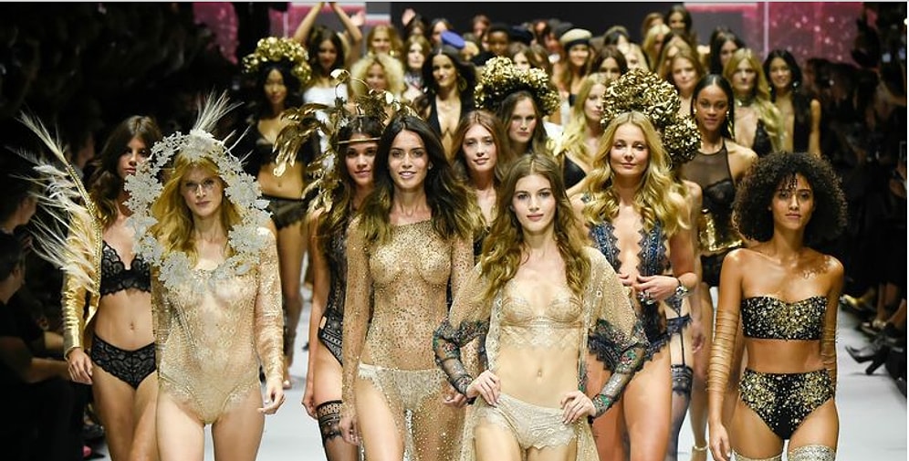 22 модели нижнего белья, показанные на Неделе моды в Париже