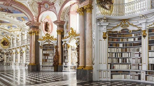 9. Admont Abbey Kütüphanesi, Admont, Avusturya