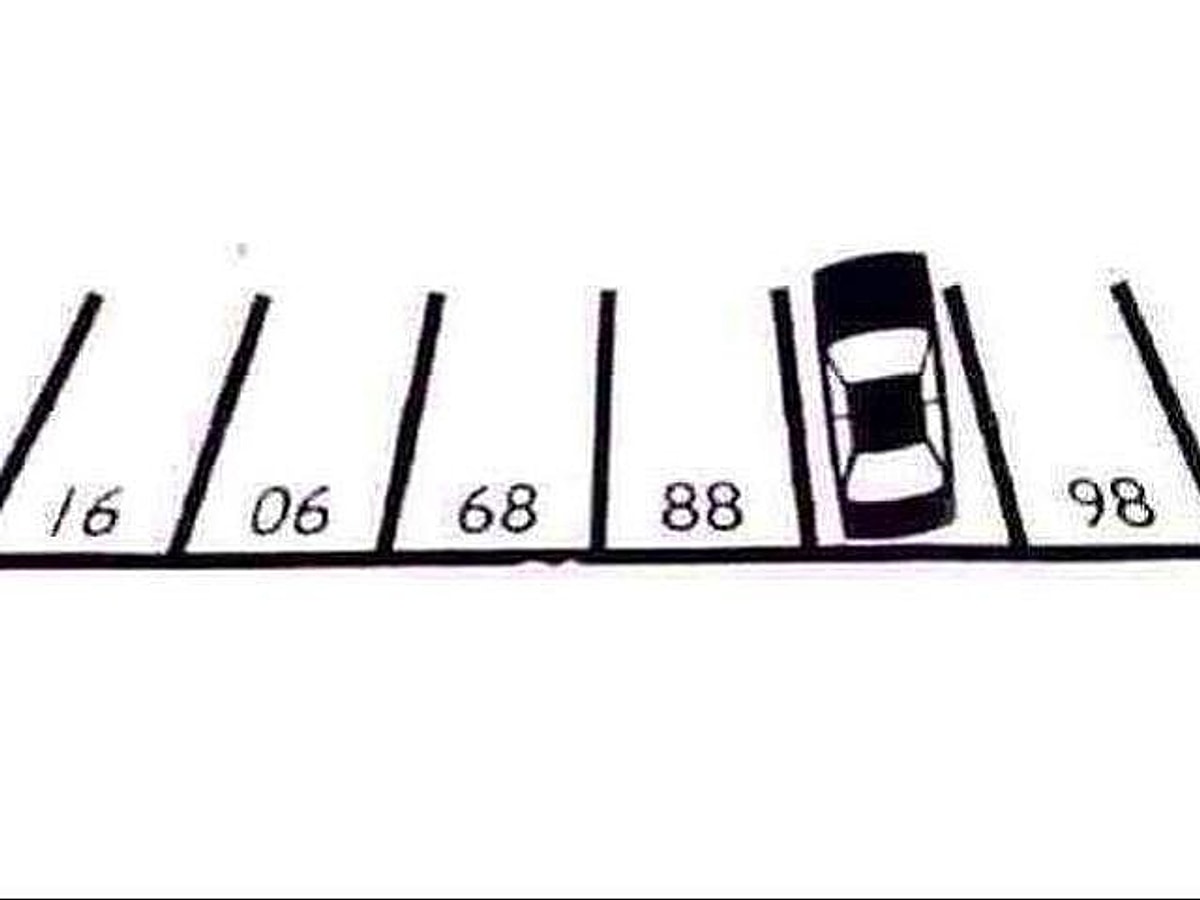 Загадка с парковочным местом. Реши задачу на стоянке было несколько машин. Задача с машинами на парковке. Задача на стоянке было 12 машин. Задача на стоянке было 12 машин.