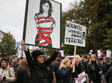 Kürtajın Tamamen Yasaklandığı Polonya'da Kadınlar Sokaklarda