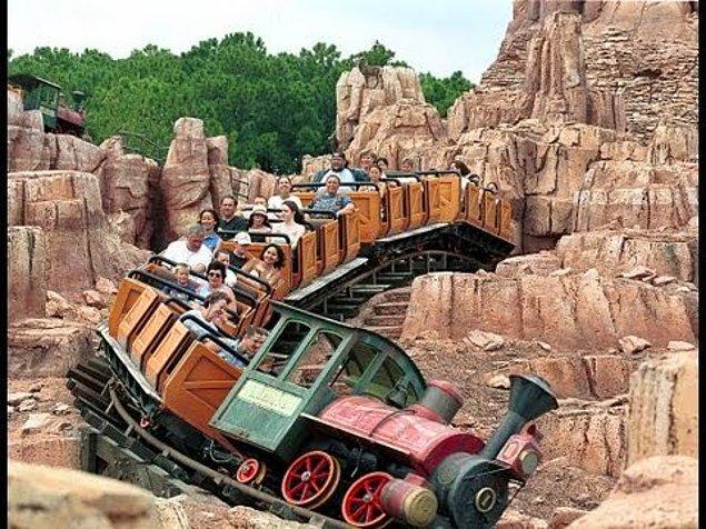 İlk sonuçlar alındığında, roller coaster'daki oturma pozisyonunun da önemli olduğu anlaşıldı.