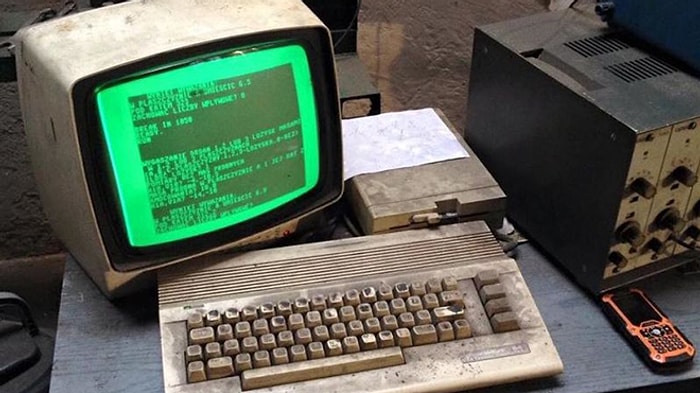 25 Yıldır Kesintisiz Çalışan Commodore 64!