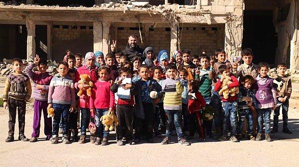 Geçtiğimiz cuma açıklama yapan Dünya Sağlık Örgütü, Halep'te devam eden hava saldırılarında 100'den fazlası çocuk, 338 sivilin hayatını kaybettiğini ifade etmişti...