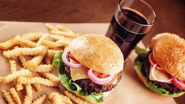 Краткая информация об исследовании: 504 участника, 120 из которых - студенты. И 35 видов продуктов, которые были всем им предложены.