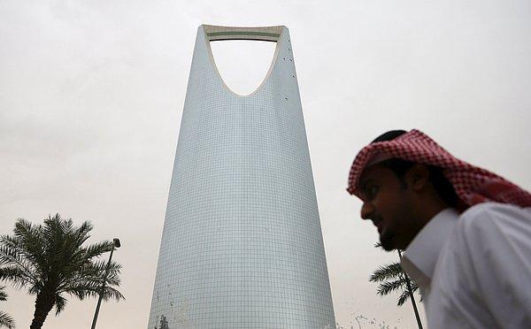 Suudi Arabistan'da kamu sektöründe özel sektörün neredeyse iki katı bir istihdam söz konusu