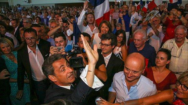 DHA'nın aktardığı bilgiye göre, Cumhurbaşkanı adayı Nicolas Sarkozy, Fransızların milli duygularına hitap eden bir konuşma yaptı.