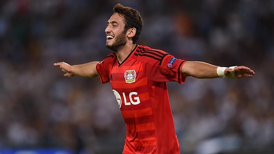 Bundesliga'da Haftanın Futbolcusu Hakan Çalhanoğlu