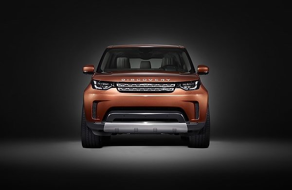 9. Land Rover Discovery 2017