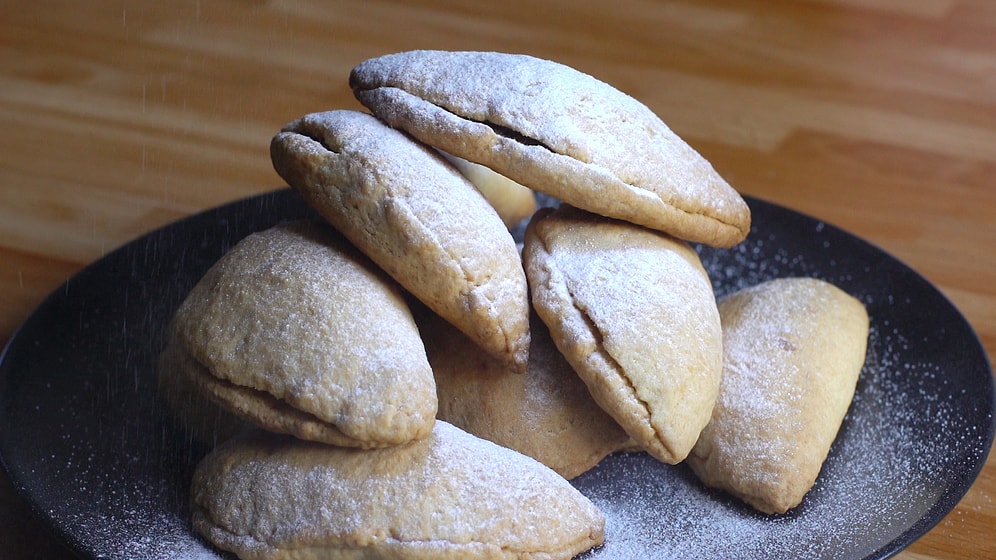 Vazgeçilmez Klasiklerde Bugün: Elmalı Pastane Poğaçası Nasıl Yapılır?