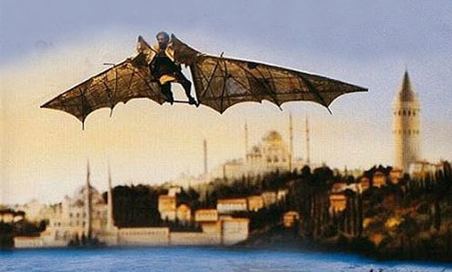 13. Hezarfen Ahmet Çelebi'nin Galata Kulesi'nden uçtuğu an