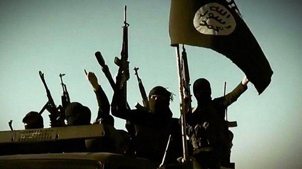 AA'nın haberine göre saldırıyı sosyal medya hesapları üzerinden açıklama yapan terör örgütü IŞİD üstlendi.