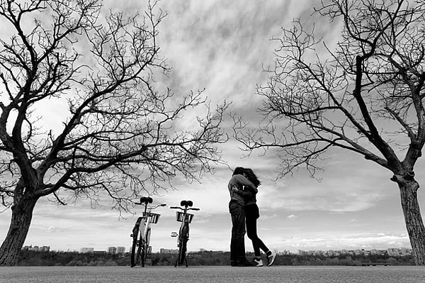 18. Согласно статистике, мужчины первыми произносят фразу "я люблю тебя"