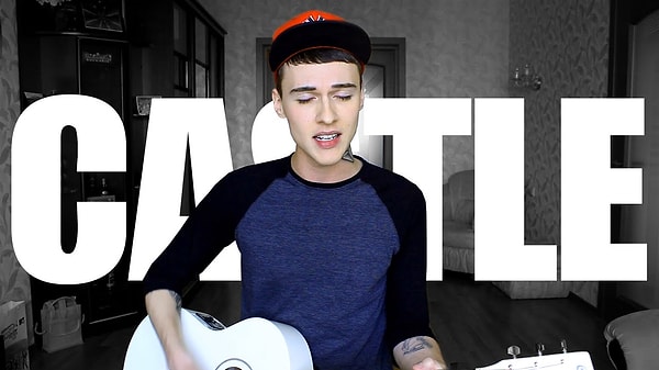 6. Герман заявил, что ничего не хочет скрывать от своих подписчиков, поэтому рассказал даже о своем первом поцелуе с Рафаэлем.