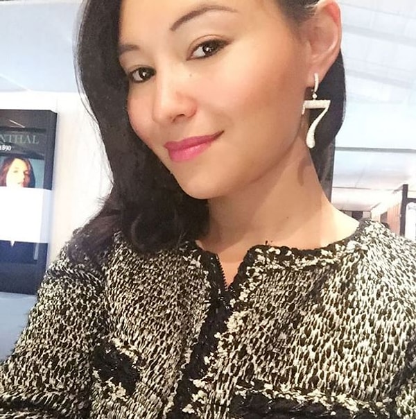 10. То есть, при наличии одной сережки нет никакой необходимости в каких-либо других украшениях.