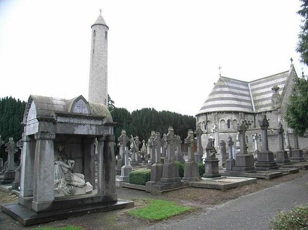 22. Glasnevin Mezarlığı - Dublin