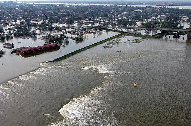 13. New Orleans Su Kemeri'nde Gedik Açılması - 2005