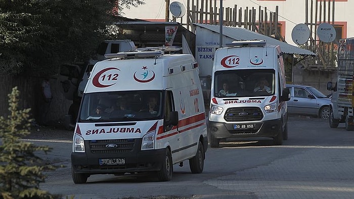 Hakkari'de Mevzide El Bombası Patladı: 1 Asker Şehit