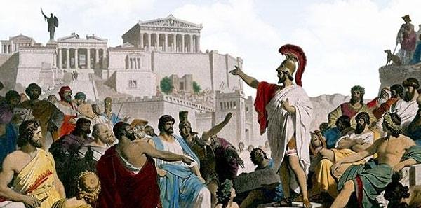 2. Antik Yunan demokrasisi, ki bu dünyada bir ilkti, sadece 185 yıl sürdü.