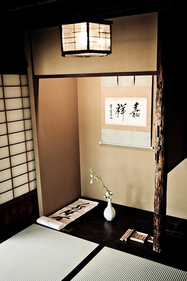9. Odalarda ‘’tokonoma’’ adı verilen bir köşe bulunur.