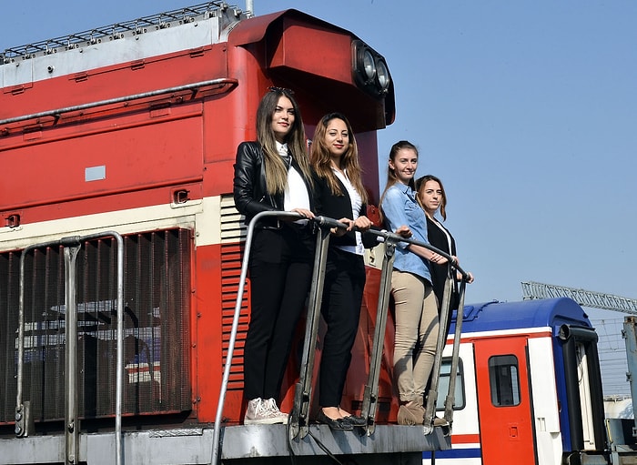 ‘İstedikten Sonra Yapılmayacak Şey Yok’: Demiryollarının Kadın Makinistleri