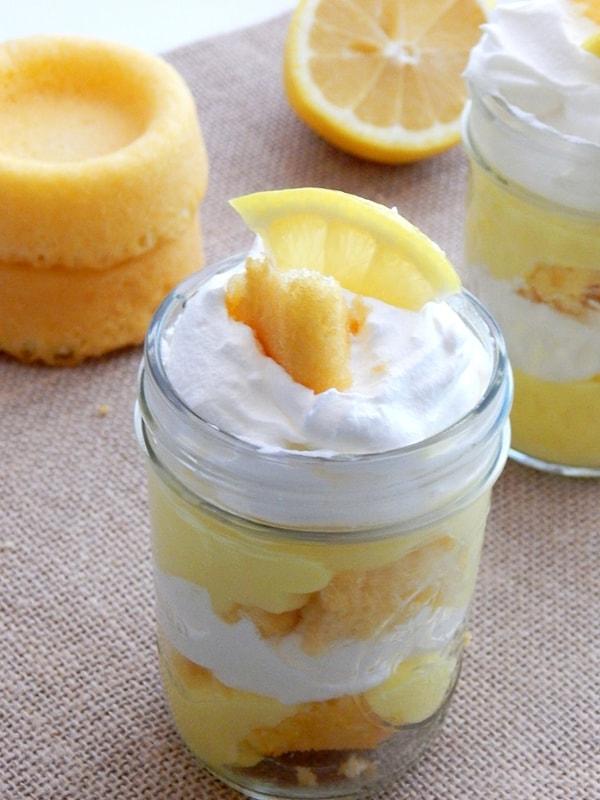 9. Limonlu tatlılara geçiyoruz, huzurlarınızda limonlu parfe!