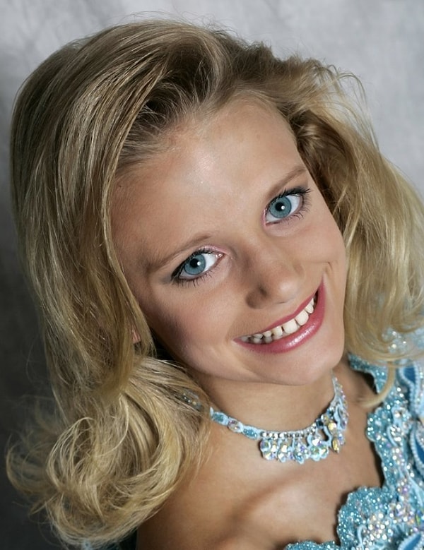 3. Первый конкурс «Маленькая мисс Америка» в масштабах страны был проведен в начале 1960-х годов. Первоначально участие в нем принимали подростки от 13 до 17 лет, а к 1964-му желающих было более 35 000, поэтому нужно уже было вводить разделение на возрастные категории.