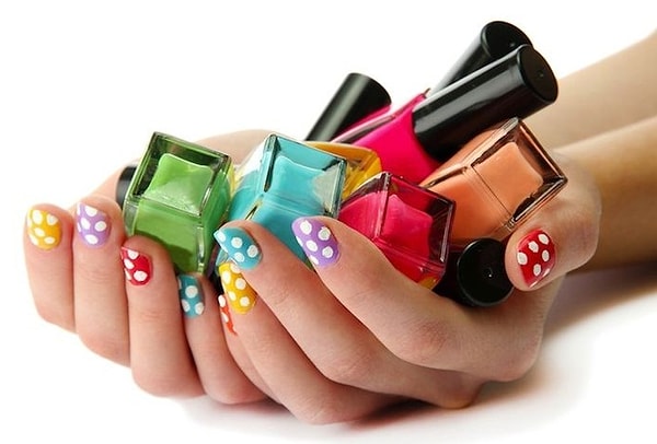 6. Лак для ногтей