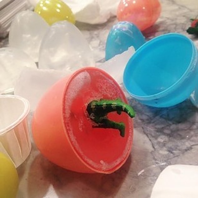 9. Biçimi bozulmuş dinozor yumurtası sabunları 😂