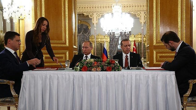 İmzaları Berat Albayrak ve Rus mevkidaşı attı