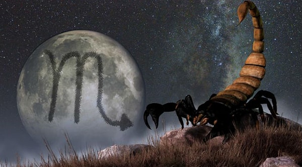 8. Скорпион – пытается лишить тебя общения с друзьями