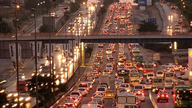 9- Trafiği tehlikeye sokana 2 bin 700 TL ceza