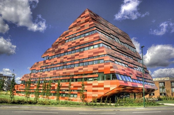 3. Ноттингемский университет в Великобритании