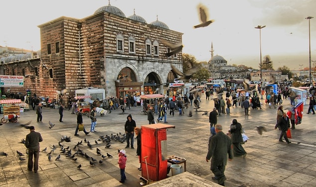 8. Mısır Çarşısı