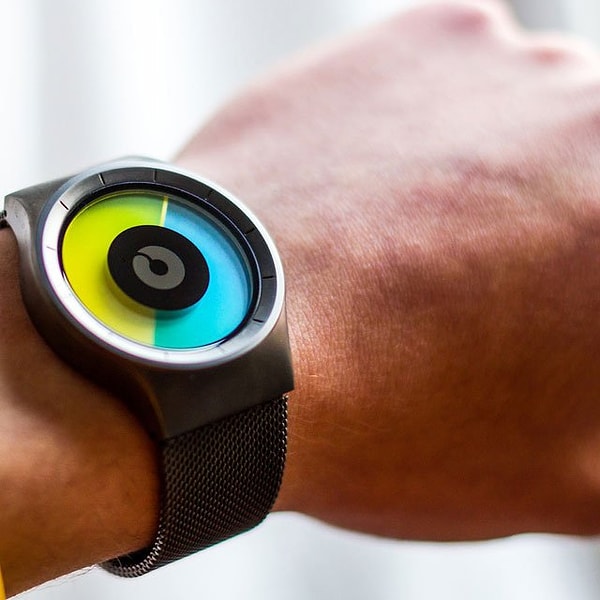 9. Часы Ziiiro Celeste