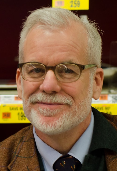 Kitabın yazarı Chris Van Allsburg'un Monopoly oyununu oynarken yaşadığı hüsran Jumanji'yi yazmasında etkili olmuş.