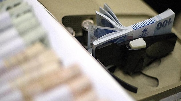 'Bankalar faizleri yeniden gözden geçirmeli'.