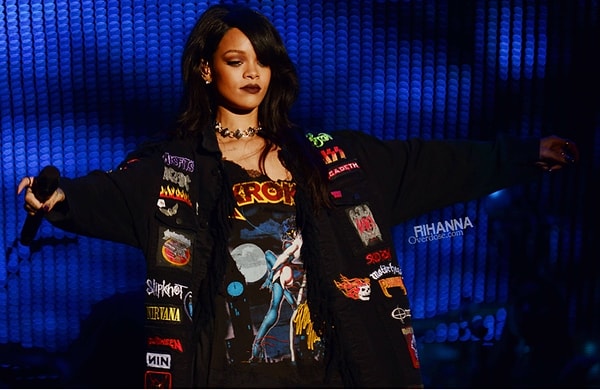 8. Рианна