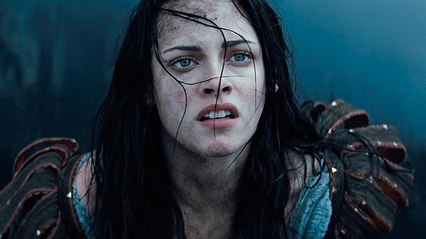 5. Кристен Стюарт в роли Белоснежки