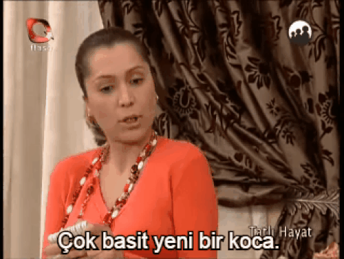 Ve o kişi, İhsan'a olan gıcığı ve sürekli laf sokuşlarıyla her eve lazım bir yardımcıydı: Menekşe!