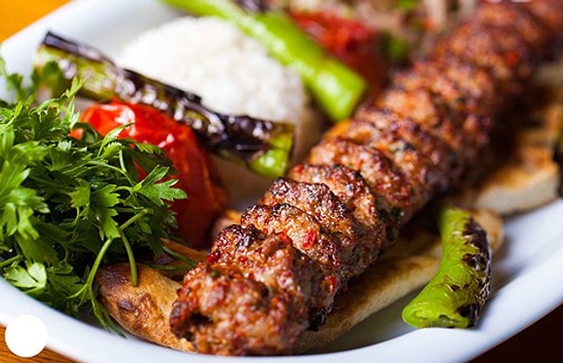1. Adana kebap candır gerisi yalandır!